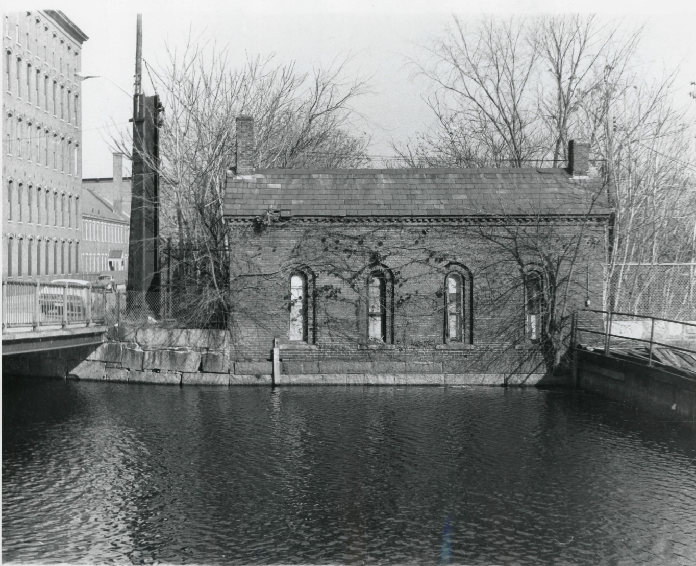 Tremont Gatehouse and Suffolk Yard