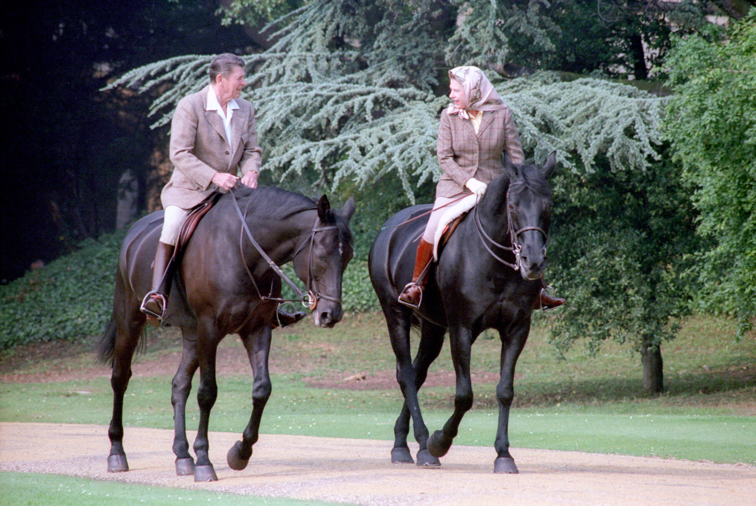 Reagan and Elizabeth II on horses at Windsor - NAI: 75856835