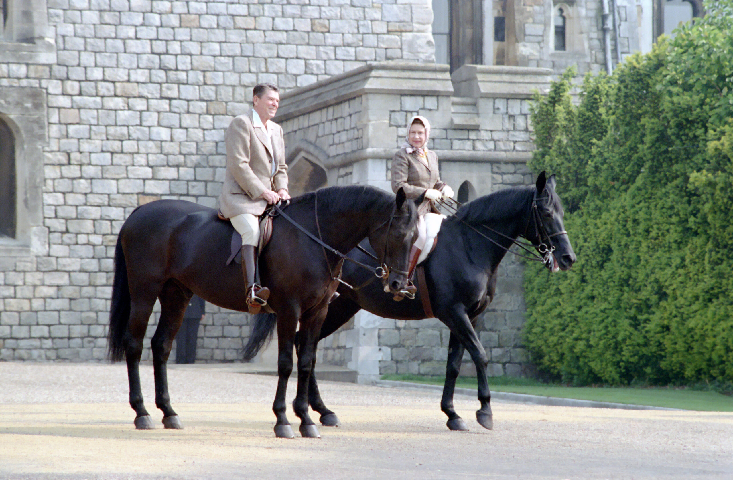Reagan and Elizabeth on horses at Windsor - NAI: 75856837