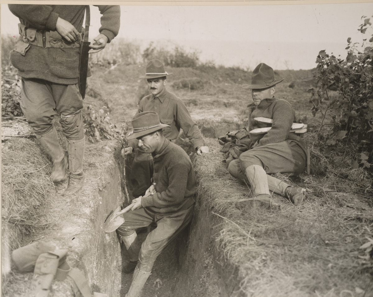 Drills – Trench Warfare – Reserve Officers’ Training Camp, Camp Sheridan, Illinois. Men digging their first trench – National Archives Identifier: 31476831
