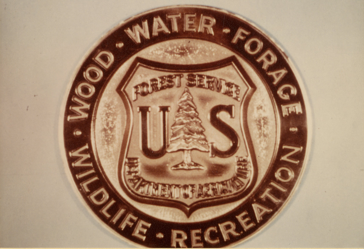 Forest Service emblem – National Archives Identifier: 42218752