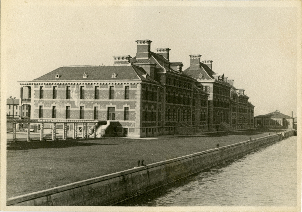 Hospital on Ellis Island